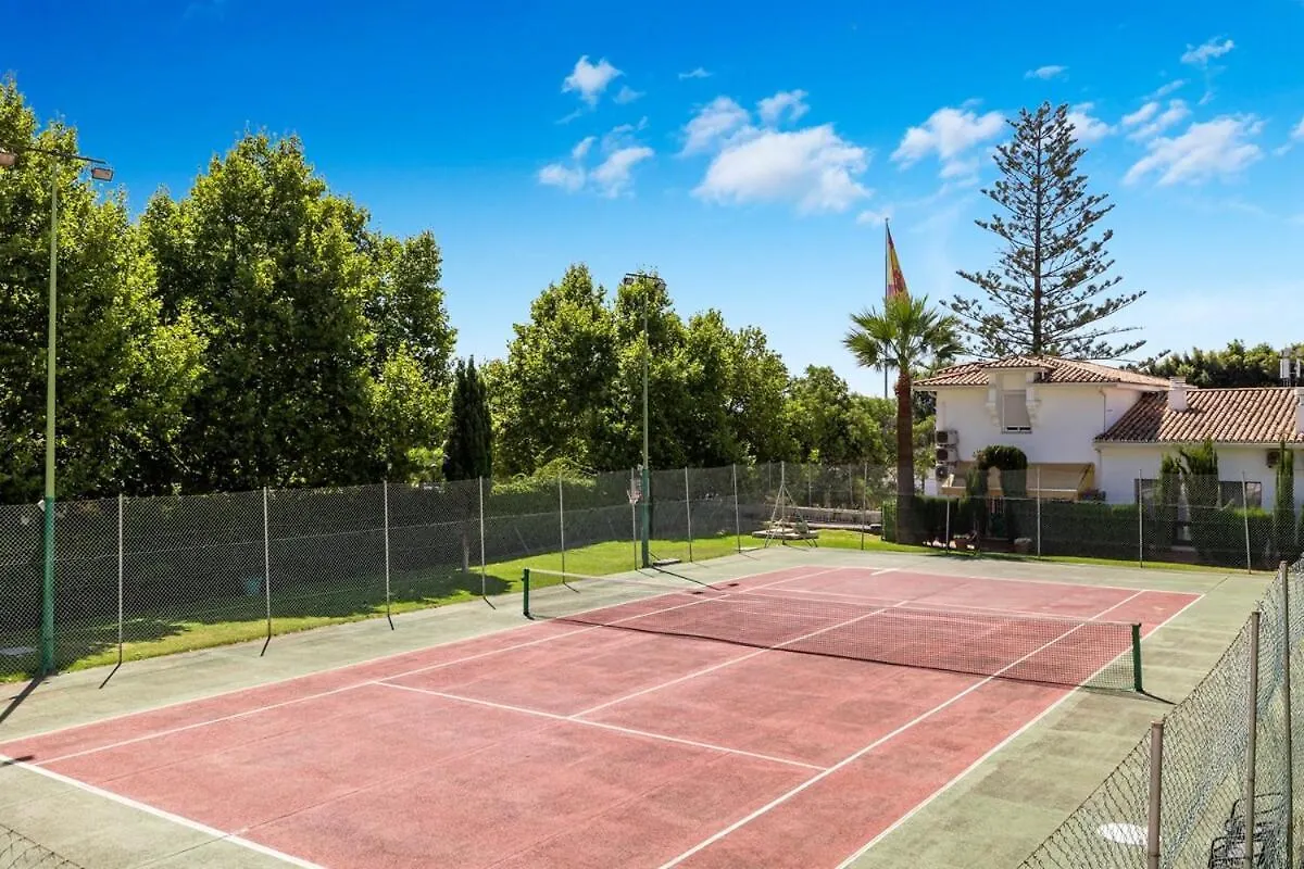 Fabulous One Bedroom Flat With Pool At The Golden Mile Marbella 0*,