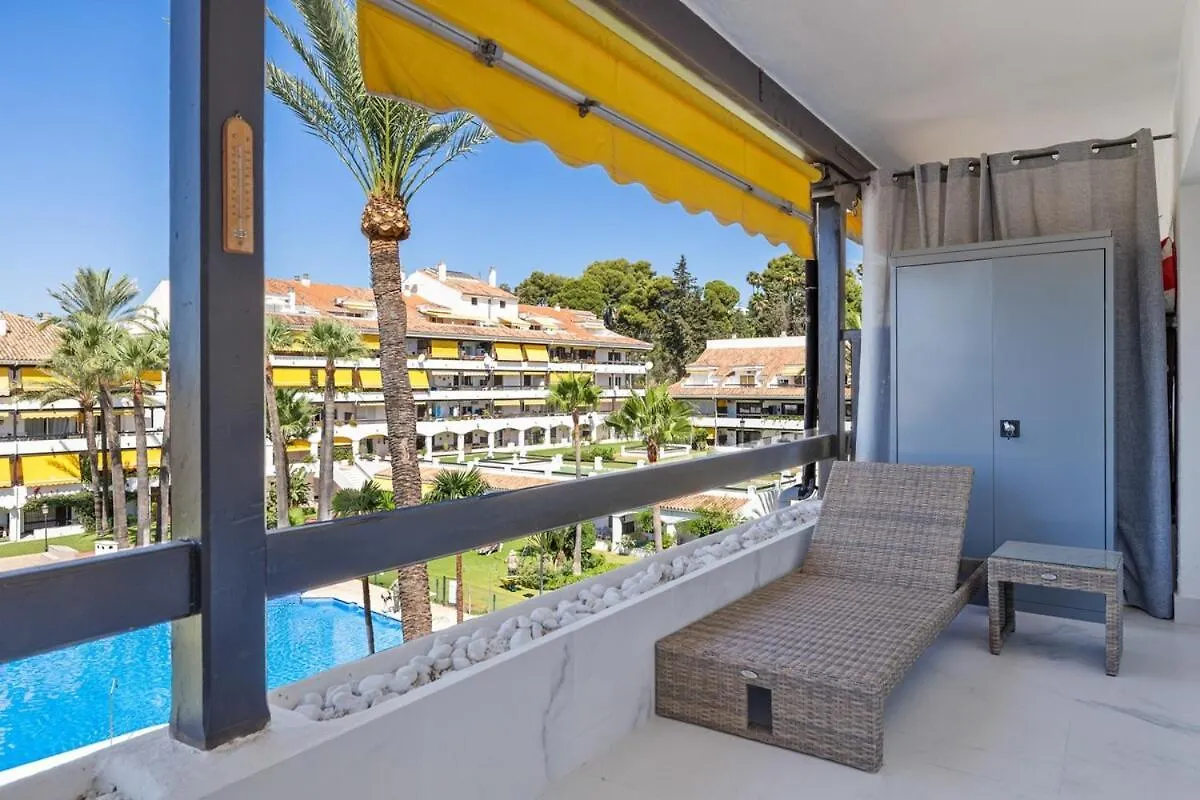 Fabulous One Bedroom Flat With Pool At The Golden Mile Marbella 0*,